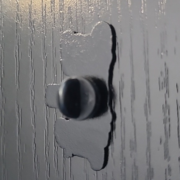 Garfield Inspired Enamel Pin - Picture 2 of 3